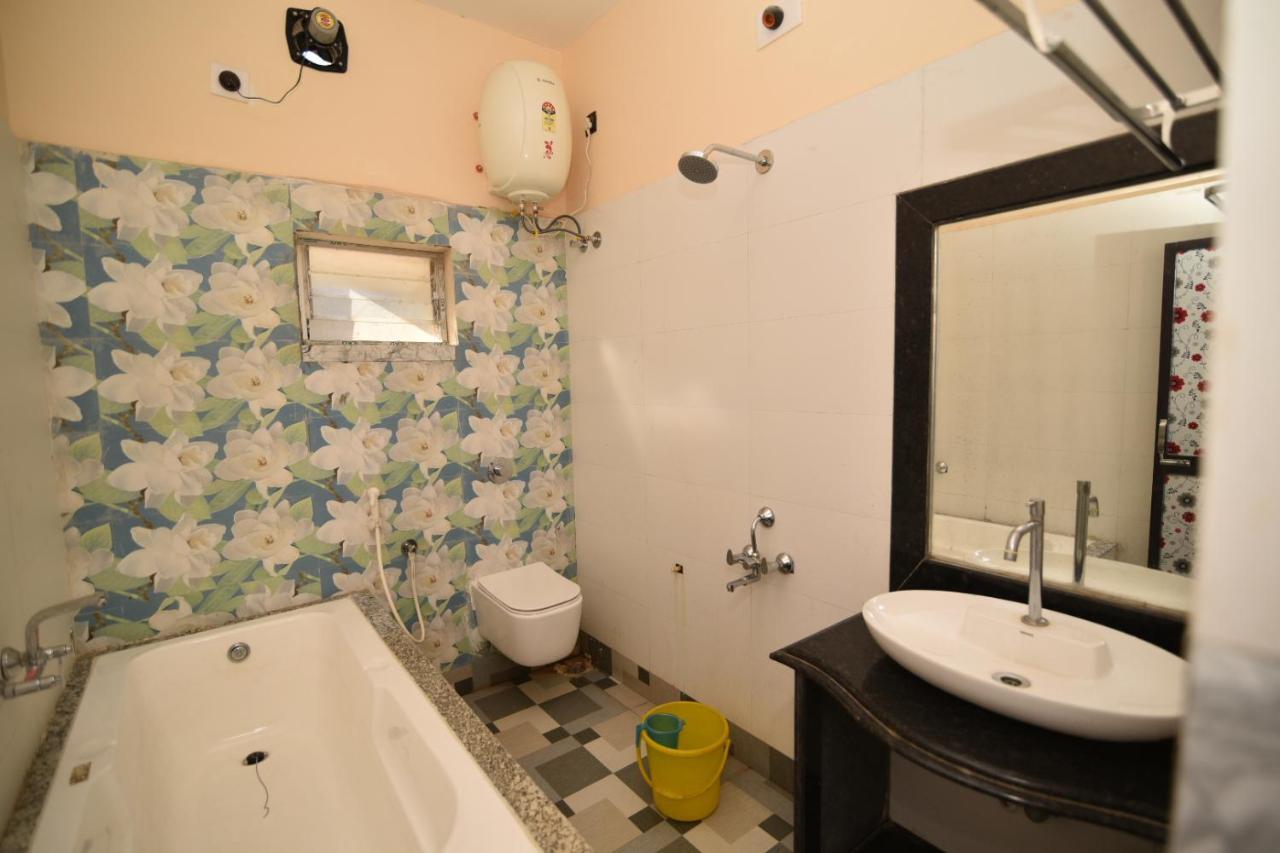 Green View Hotel & Resort Jhargram Extérieur photo